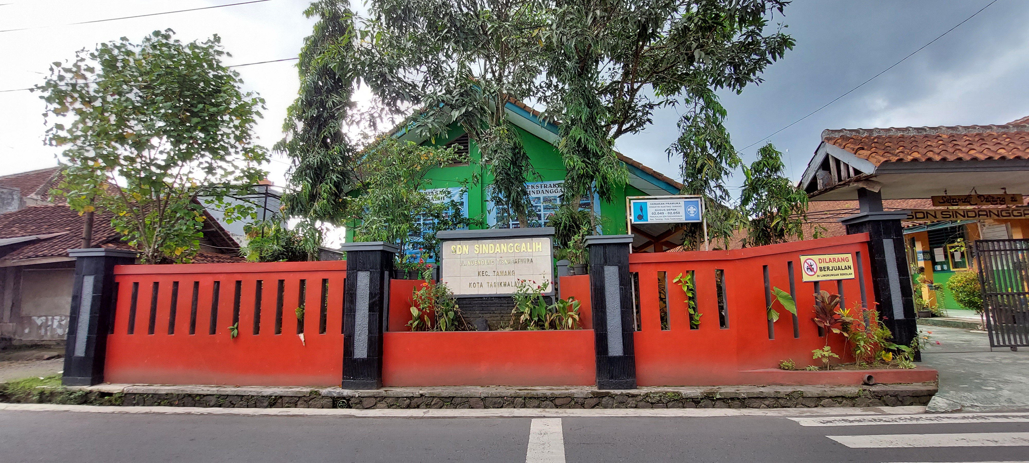 LINGKUNGAN KELAS NYAMAN